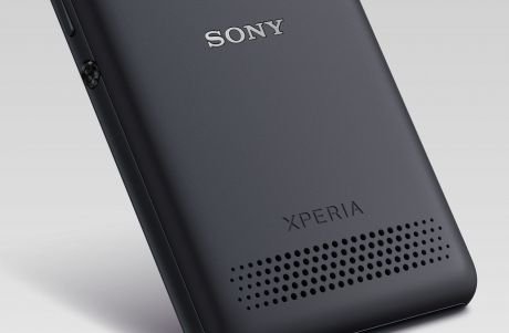 xperia-e1-on-the-move-br