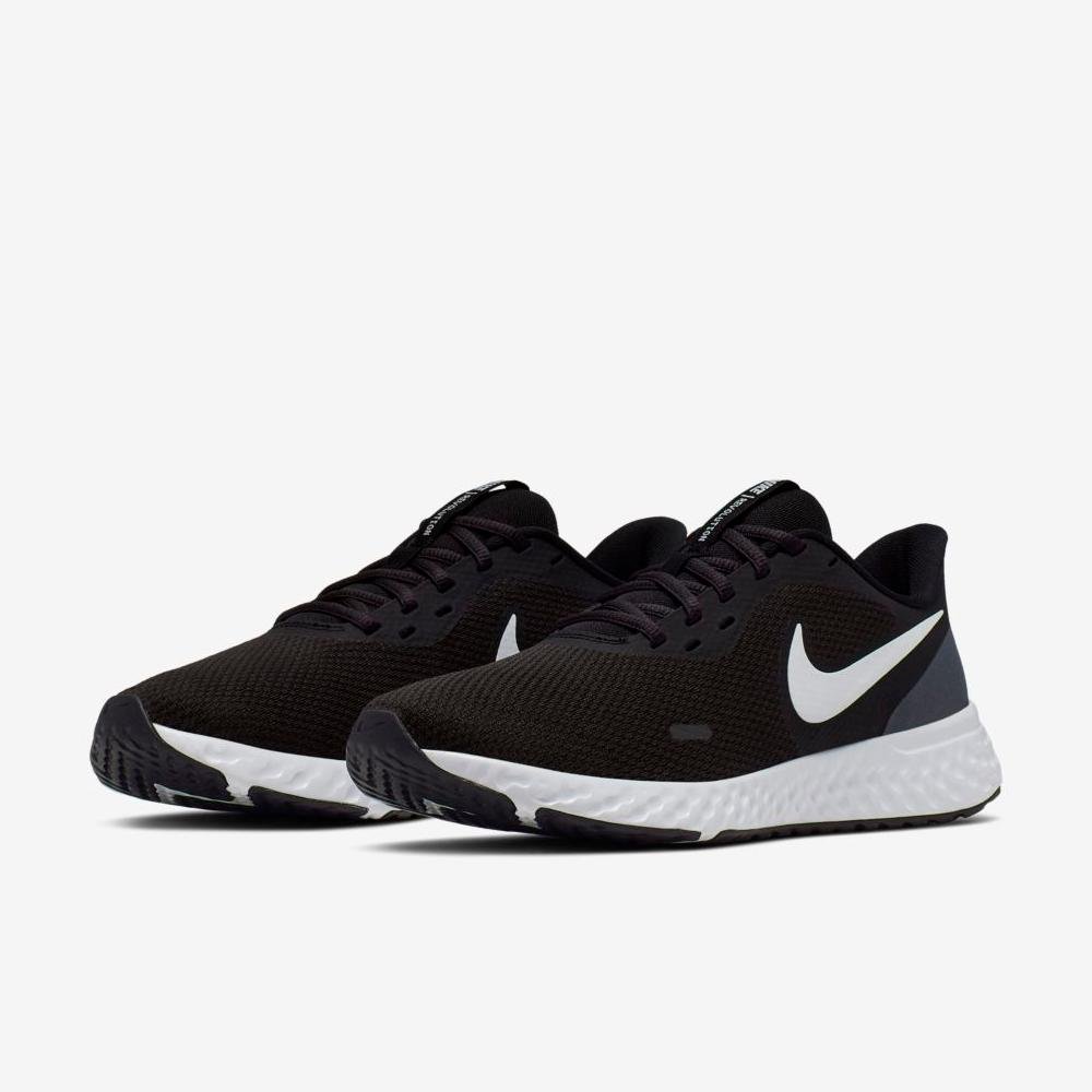 nike revolution 5 gs