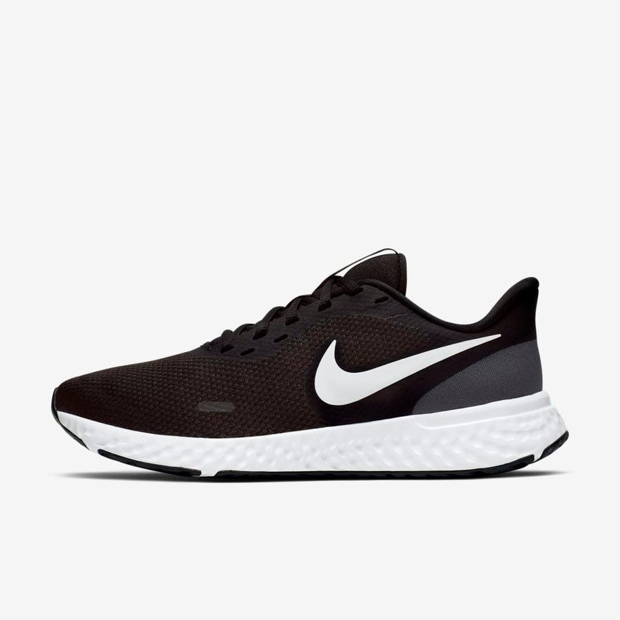 nike revolution 5 gs