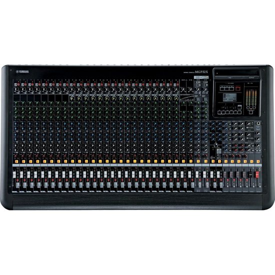 Mesa de Som Analógica MGP 32X Preta 32 Canais Yamaha