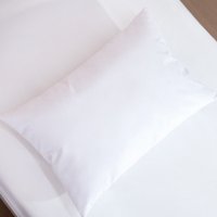 Travesseiro Toque de Pluma Infantil Branco 60cm x 40cm - Fibra Siliconada