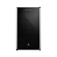 Adega Electrolux para 34 Garrafas Preta WSF34 127V 01362WBA135
