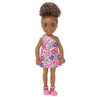 Boneca Barbie Chelsea 14 cm Morena Cacheado Vestido Ombro Flores - Mattel