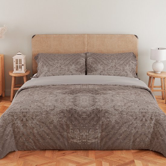 Kit Colcha Queen Cobre Leito 3 Peças Ultrasonic Aveludado C/ Porta Travesseiros Dupla Face 260X240cm BF Colchões Marrom