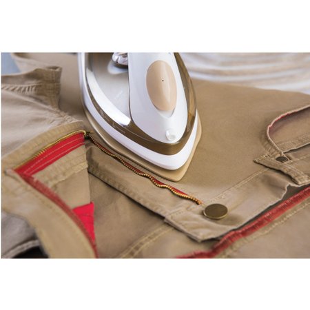 Ferro A Vapor Oster Jato De Vapor Base Antiaderente Gcstbs5907 Colombo